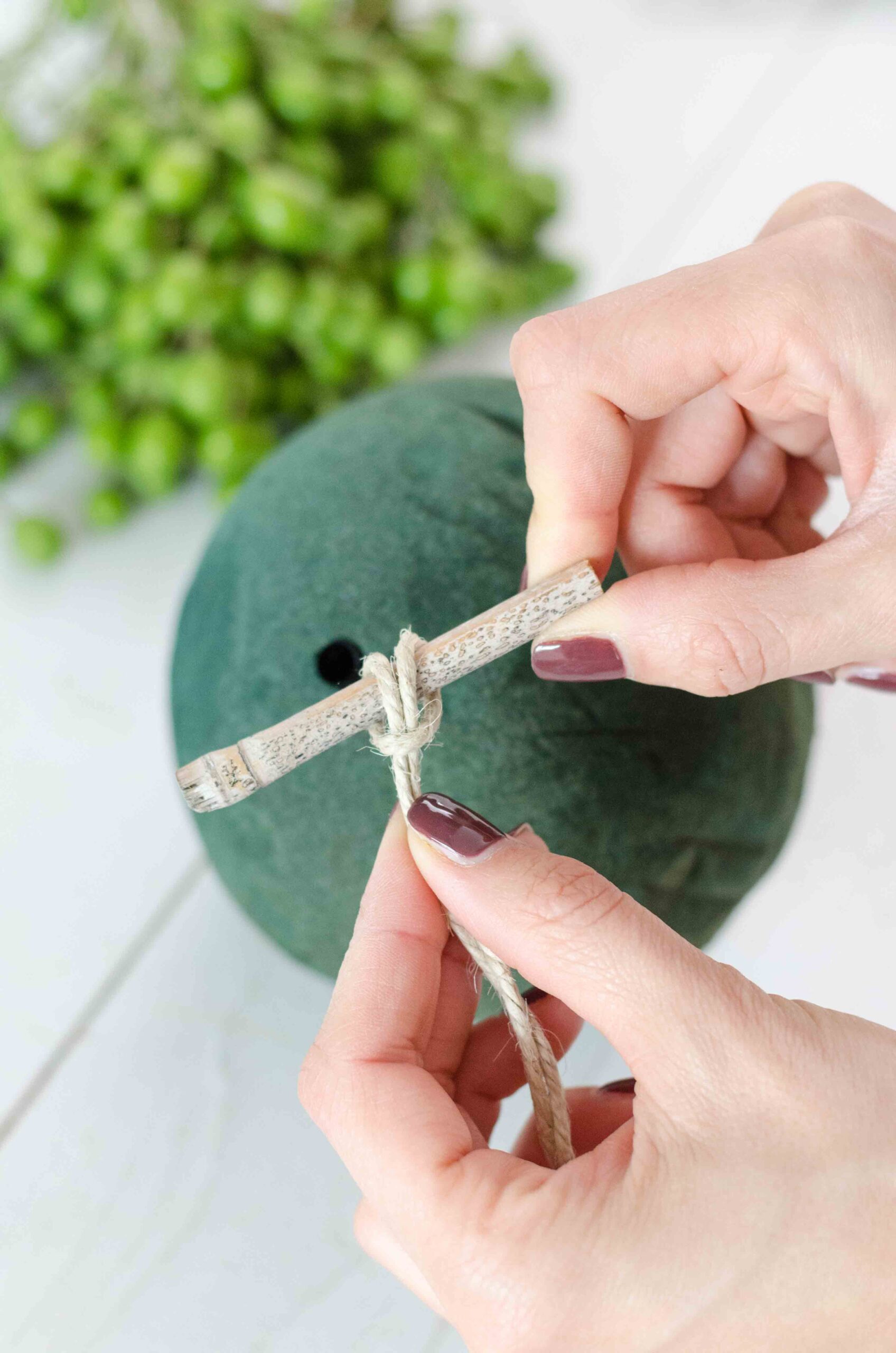 Hochzeit_Boho_Kugel_DIY_Kordel_Band