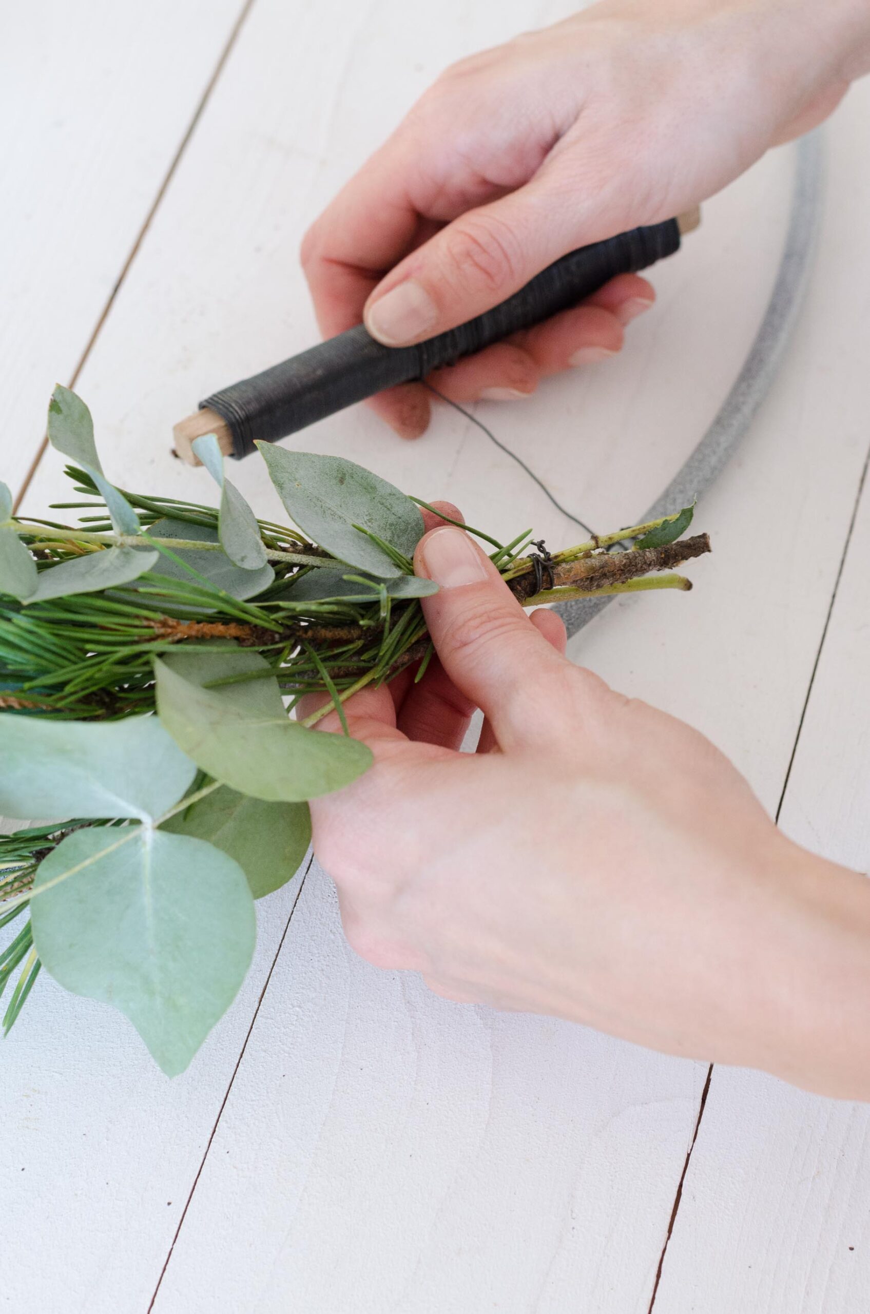 Advent_Boho_Kranz_DIY_Grün befestigen