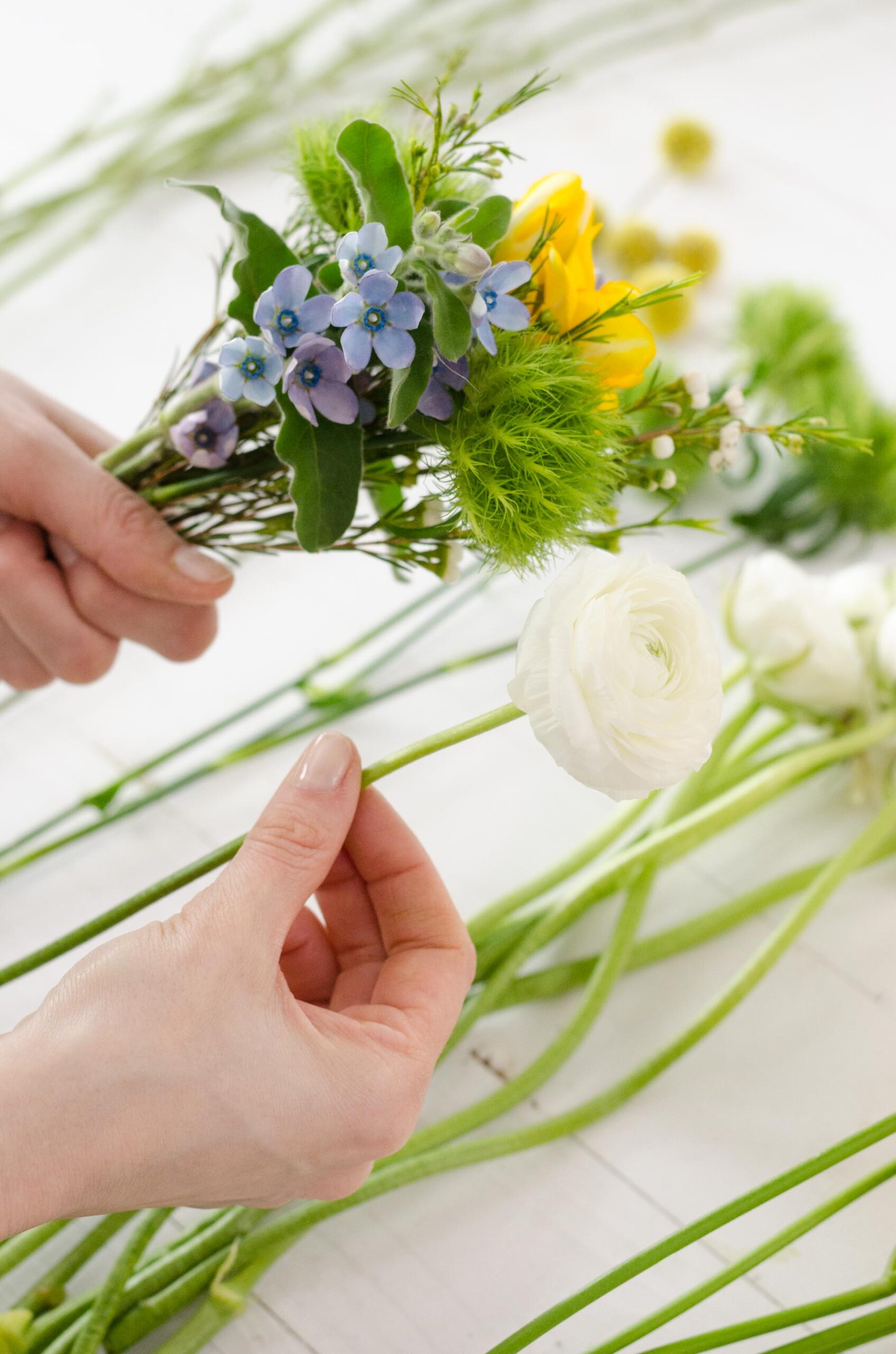 Hochzeit_Frühling_Brautstrauss_DIY_Ranunkel