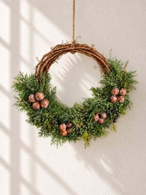 Winter Flower Hoop mit Zypresse und winterlichem Grün - 30 cm