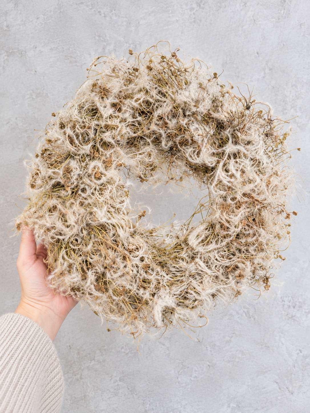 Zierkranz aus Clematis - 25 - 28 cm